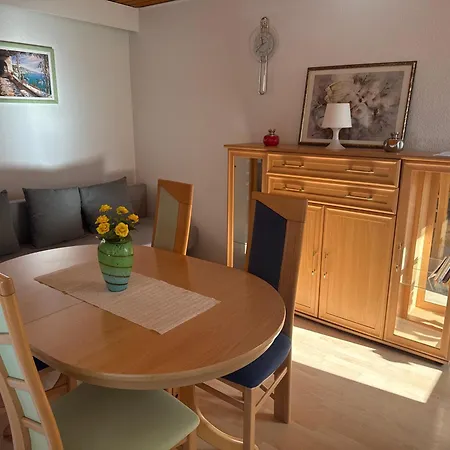 Apartment Gemütliche Nähe Schloss Benrath&rhein Urdenbach *