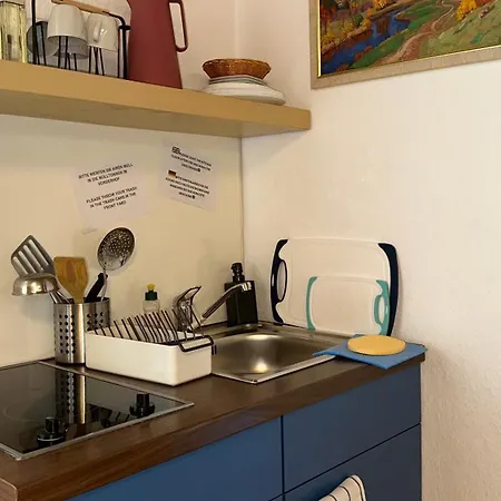 Gemuetliche Naehe Schloss Benrath & Rhein Urdenbach アパート デュッセルドルフ